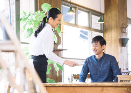 浮気のきっかけ16選｜始まりは職場や喧嘩など身近に潜んでる